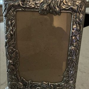 ARTHUR COURT 5x7 BUNNY FRAME